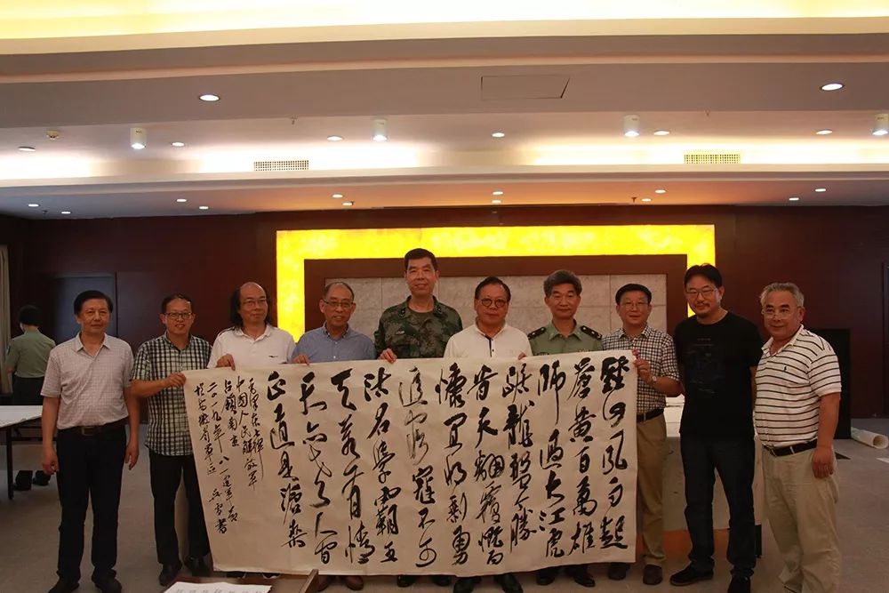 不忘初心跟党走 双拥共建一家亲 ——省文联文艺志愿服务走进省军区军营(图17) 不忘初心跟党走 双拥共建一家亲 ——省文联文艺志愿服务走进省军区军营(图17)